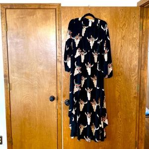 Berry N Cream Boutique Duster, size S, Brand New-Never Worn